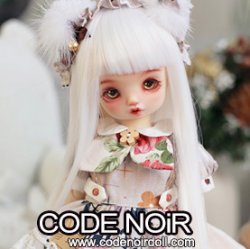 CYD000158 Beige Playful Kitten